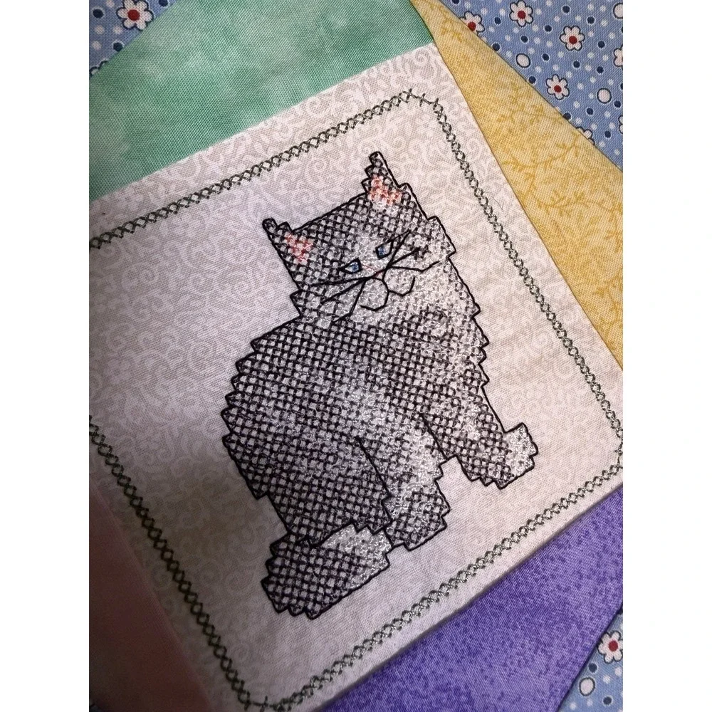 Vtg Quilt Block~Cross Stitch Gray Cat~Machine Embroidered~8.5